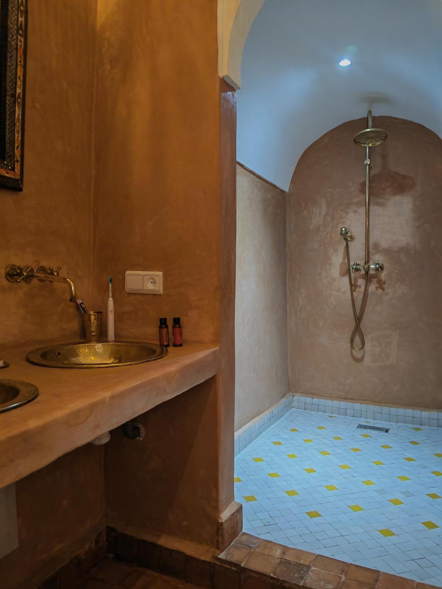 Riad Villa Berna Under Swiss Management Marrakesh Eksteriør billede